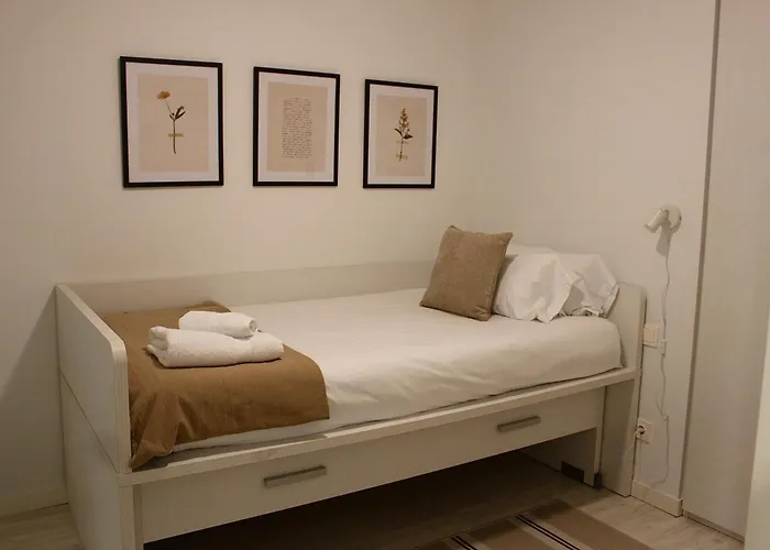 Quiet Flat Near Zurriola