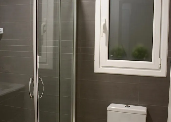 Quiet Flat Near Zurriola *